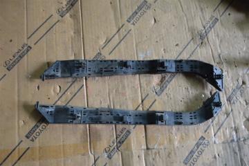 Крепеж бампера левый передний SUBARU IMPREZA GG2 ej15 2 ракурс
