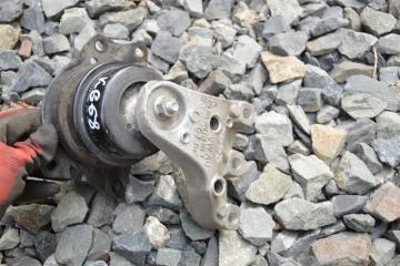 Подушка двигателя правая VOLKSWAGEN POLO 6R CBZ 3 ракурс