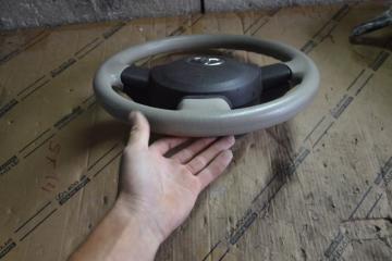 Руль TOYOTA PASSO KGC30 1kr-fe 1 ракурс Руль TOYOTA PASSO KGC30 1kr-fe 1 ракурс