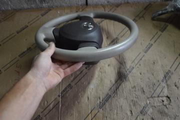 Руль TOYOTA PASSO KGC30 1kr-fe 4 ракурс Руль TOYOTA PASSO KGC30 1kr-fe 4 ракурс
