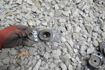 Запчасть подушка двигателя левая NISSAN MARCH