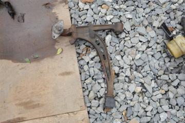 Рычаг передний левый TOYOTA ESTIMA контрактная Рычаг передний левый TOYOTA ESTIMA