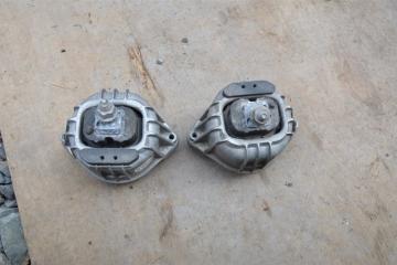 Подушка двигателя BMW 5 SERIES E60 n52b25 2 ракурс Подушка двигателя BMW 5 SERIES E60 n52b25 2 ракурс