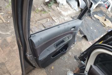 Дверь левая передняя TOYOTA WISH zne10 2 ракурс