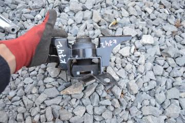 Подушка двигателя правая TOYOTA VITZ nsp130 1nr-fe 2 ракурс