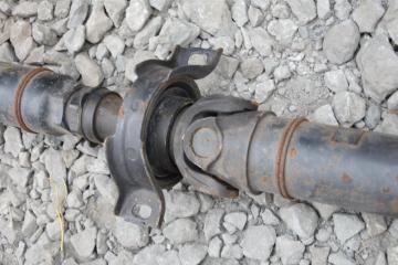 Кардан задний TOYOTA CELSIOR UCF20 1uz-fe 2 ракурс Кардан задний TOYOTA CELSIOR UCF20 1uz-fe 2 ракурс