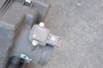 Корпус воздушного фильтра BMW X3 e83 n52b25 2 ракурс