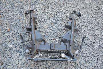 Балка под двс BMW X3 e83 n52b25 3 ракурс