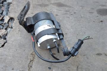 Насос гидроподвески BMW 7 SERIES e65 n62b48 1 ракурс Насос гидроподвески BMW 7 SERIES e65 n62b48 1 ракурс