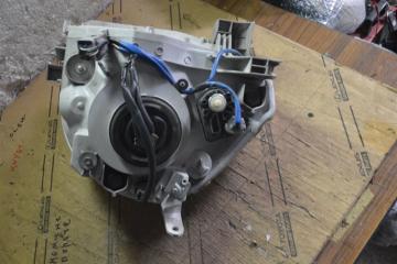 Фара левая TOYOTA SIENTA ncp81 1nz-fe 52171 2 ракурс