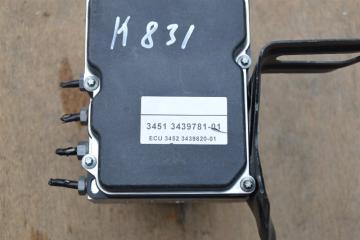 Блок abs BMW X3 e83 n52b25 2 ракурс