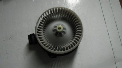 Мотор печки TOYOTA RACTIS ncp100 1nz-fe 1 ракурс Мотор печки TOYOTA RACTIS ncp100 1nz-fe 1 ракурс