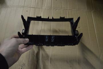 Консоль магнитофона TOYOTA VOXY ZRR70 3zr-fe 1 ракурс