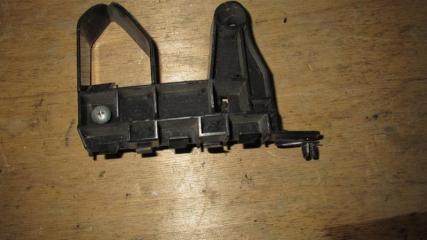 Крепеж бампера правый передний HONDA FIT GE6, GE8, GE7 l15a 2 ракурс