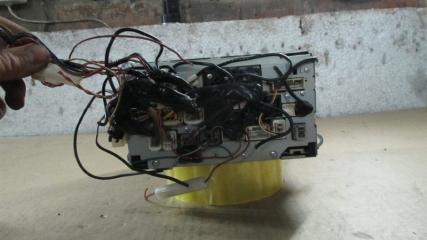 Магнитофон TOYOTA WISH zne10 1zz-fe 08545-00R30 1 ракурс