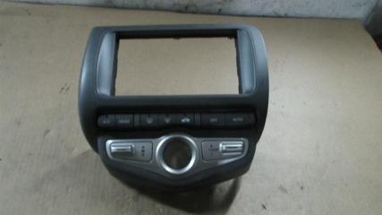 Консоль магнитофона HONDA FIT GD1 l13a 1 ракурс