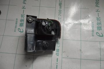 Стоп-сигнал правый NISSAN ELGRAND e51 vq35de 2 ракурс