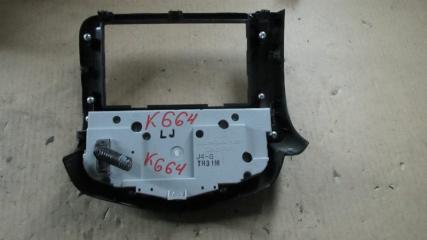 Консоль магнитофона HONDA FIT GD1, GD2, GD3 1 ракурс