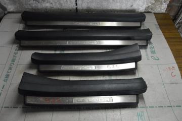 Накладка на порог TOYOTA CELSIOR UCF20, UCF21 1UZ-FE 1 ракурс