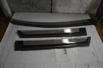 Ветровики комплект TOYOTA RACTIS nsp120 1nr-fe 2 ракурс