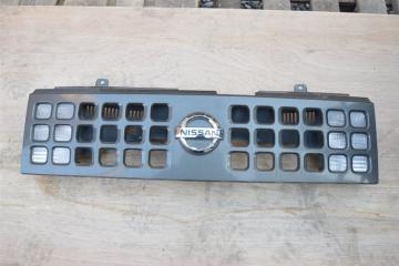 Решетка радиатора NISSAN CUBE