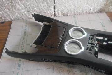Консоль кпп BMW 7 SERIES e65 n62b48 4 ракурс Консоль кпп BMW 7 SERIES e65 n62b48 4 ракурс