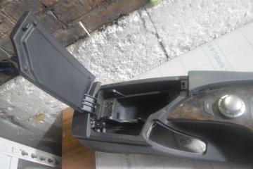 Бардачок между сиденьями BMW 5 SERIES E60 M54B30, 306S3 1 ракурс