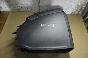 Бардачок между сиденьями TOYOTA PRIUS ZVW30 1 ракурс Бардачок между сиденьями TOYOTA PRIUS ZVW30 1 ракурс