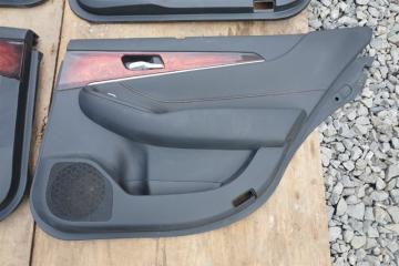 Обшивка дверей TOYOTA CROWN GRS210 4 ракурс