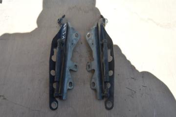 Петля капота VOLVO S80 YV1TS924561427156 B6294 2 ракурс