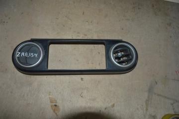 Консоль магнитофона TOYOTA COROLLA RUMION ZRE154 2 ракурс