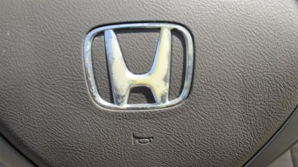 Руль HONDA MOBILIO GB1 l15a 5 ракурс Руль HONDA MOBILIO GB1 l15a 5 ракурс