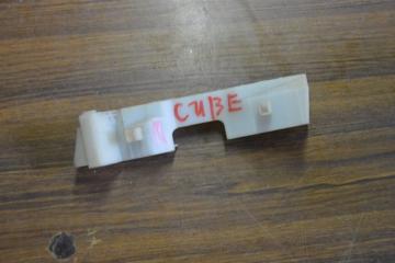 Фото запчасти крепеж бампера передний левый NISSAN CUBE контрактная запчасть Запчасть крепеж бампера передний левый NISSAN CUBE