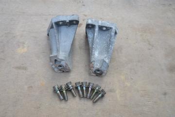 Крепление подушки двс NISSAN FAIRLADY Z z32 vg30 2 ракурс