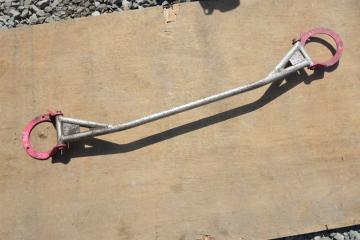 Запчасть распорка передняя SUBARU FORESTER