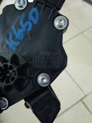 Педаль газа TOYOTA PASSO KGC30 1KR-FE 78110-B1010 4 ракурс