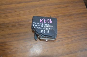 Блок abs TOYOTA WISH ZGE20 2ZR-FAE 4454068060 2 ракурс