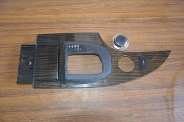 Консоль кпп BMW 5 SERIES E60 N52B25 2 ракурс
