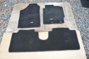 Коврики комплект TOYOTA VITZ NCP131, KSP130, NSP130 1 ракурс Коврики комплект TOYOTA VITZ NCP131, KSP130, NSP130 1 ракурс