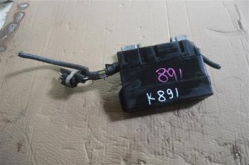 Запчасть блок предохранителей Nissan March