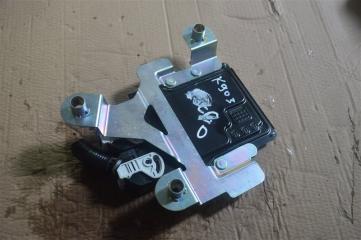 Блок управления efi Nissan Leaf aze0 em57 23740-4HL0A 2 ракурс