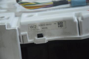Панель приборов Toyota Wish ZGE20 2zr-fae 83800-68151 3 ракурс