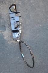 Ручка открывания бензобака Toyota Ractis NCP100 1nz-fe 2 ракурс