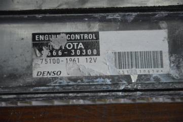 Блок управления efi LEXUS GS430 UZS190 3UZ-FE 8966630300 2 ракурс