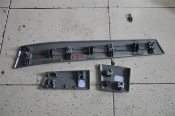 Пластик торпеды BMW X3 E83 N52B25 2 ракурс