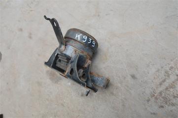 Подушка двигателя Toyota Ractis NCP100 1nz-fe 1 ракурс