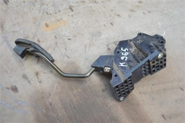 Педаль газа Toyota Ractis NCP100 1nz-fe 3 ракурс