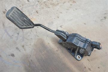 Педаль газа Toyota Ractis NCP100 1nz-fe 2 ракурс