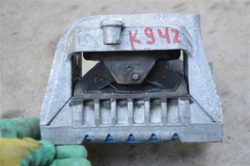 Подушка двигателя правая VOLKSWAGEN TOURAN 1t, WVGZZZ1TZCW046241 CAV 2 ракурс Подушка двигателя правая VOLKSWAGEN TOURAN 1t, WVGZZZ1TZCW046241 CAV 2 ракурс