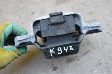 Подушка двигателя левая VOLKSWAGEN TOURAN 1t, WVGZZZ1TZCW046241 CAV 2 ракурс Подушка двигателя левая VOLKSWAGEN TOURAN 1t, WVGZZZ1TZCW046241 CAV 2 ракурс